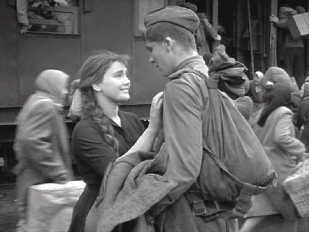 Прощание на фронт. Прощание с солдатами на вокзале 1941. Проводы солдат на фронт 1941 год. Провожают на войну. Провожают на войну 1941.